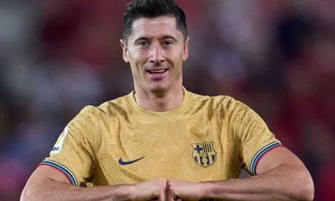 Mallorca - Barcelona > 0-1: Lewandowski đưa Blaugrana lên đầu bảng