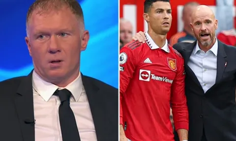 "Ten Hag thiếu tôn trọng Ronaldo"