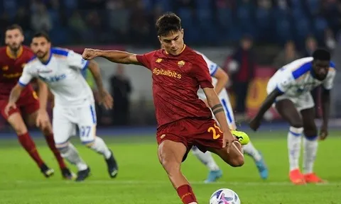 Roma - Lecce > 2-1: Niềm vui không trọn vẹn