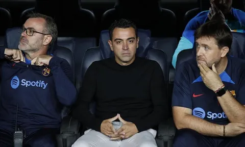 Huấn luyện viên Xavi thừa nhận cửa đi tiếp của Barcelona đã đóng sập