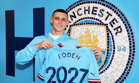 Phil Foden gia hạn hợp đồng với Man City