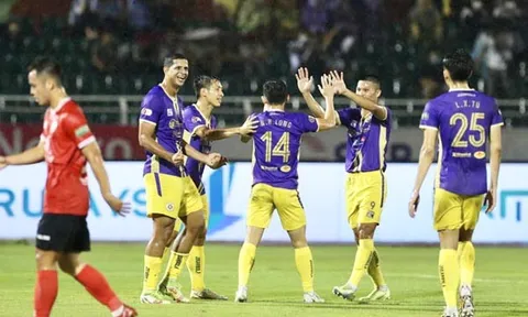 TP.HCM - Hà Nội FC > 0-6: Chủ nhà thua toàn diện