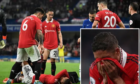 Ôm mặt khóc rời sân, Varane nguy cơ lỡ World Cup