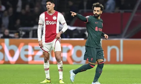 Ajax - Liverpool > 0-3: Salah ‘nổ súng’ đưa Liverpool vào vòng 16 đội Champions League
