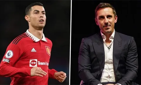 Gary Neville chê Ronaldo chấp nhặt những chuyện nhỏ