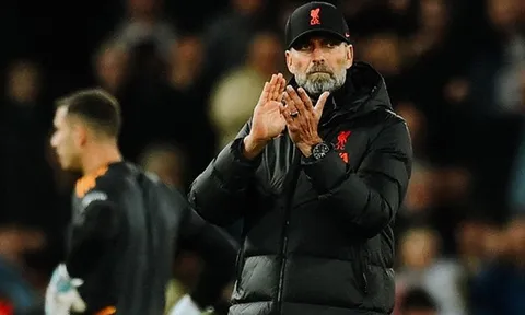 Huấn luyện viên Jurgen Klopp sẵn sàng cùng Liverpool vượt qua khó khăn