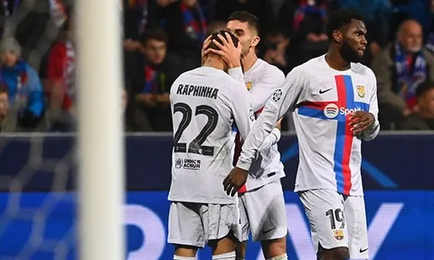Plzen - Barcelona > 2-4: Show diễn của Torres và Raphinha