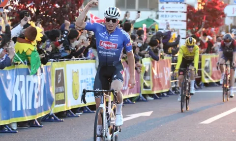 Jasper Philipsen đánh bại Áo vàng Tour de France ở Saitama Criterium