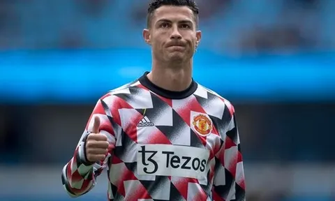 Thêm những chia sẻ chấn động của Ronaldo về Manchester United