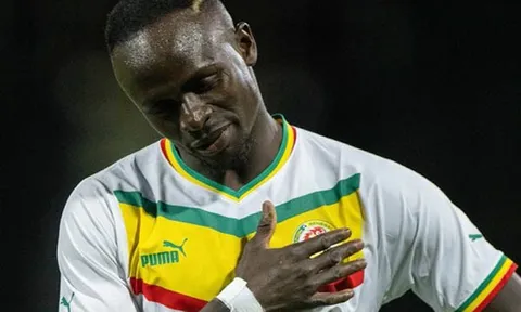 Mane chia tay World Cup 2022 do chấn thương
