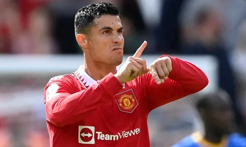 Man Utd chuẩn bị 'bước đi thích hợp', hủy hợp đồng và khởi kiện Ronaldo