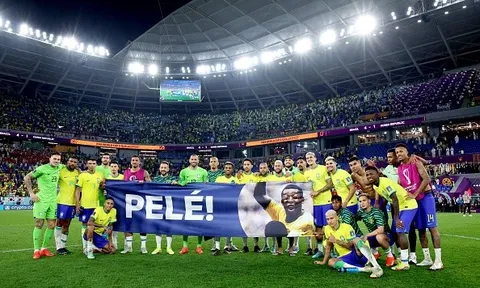 Cầu thủ Brazil tri ân huyền thoại Pele sau chiến thắng trước Hàn Quốc