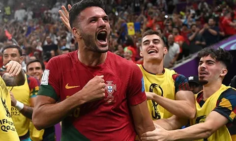 Goncalo Ramos trở thành cầu thủ đầu tiên lập hat-trick ở World Cup 2022