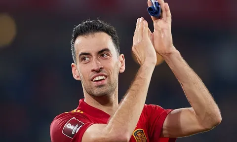 Busquets nói lời chia tay La Roja