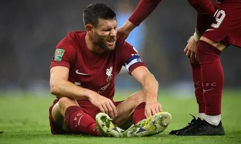 James Milner chấn thương ở đại chiến Man City