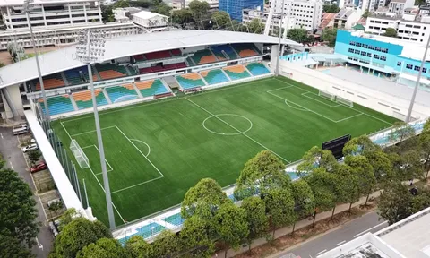 Tuyển Việt Nam phải thi đấu trên sân cỏ nhân tạo ở Singapore
