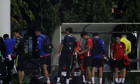 Tuyển Malaysia tập kín quyết đánh bại Việt Nam
