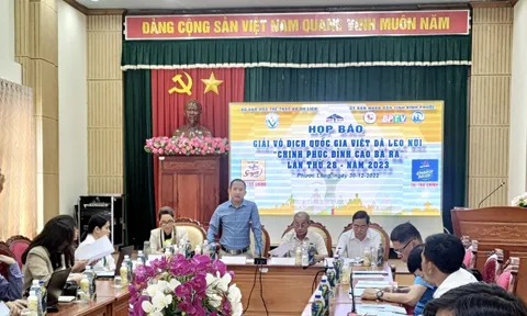 Gần 1.000 vận động viên, huấn luyện viên tham dự giải việt dã leo núi 'Chinh phục đỉnh cao Bà Rá' lần thứ 28