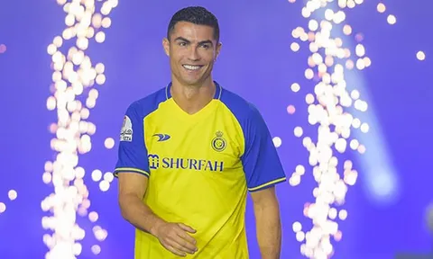 Ronaldo chưa thể ra mắt Al-Nassr vì án treo giò ở Man United