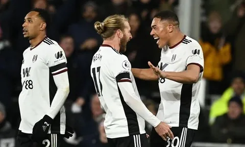 Fulham - Chelsea > 2-1: Fulham lần đầu đánh bại Chelsea sau gần 17 năm