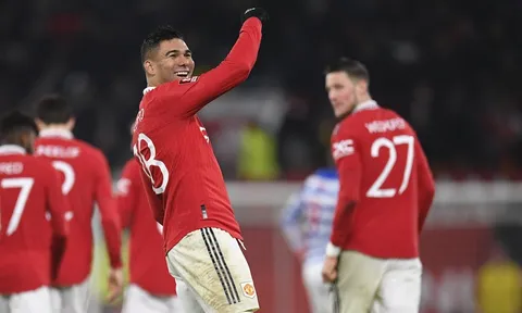 Man United 3-1 Reading: Bùng nổ cùng vũ điệu Samba