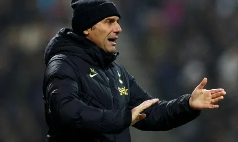 Huấn luyện viên Conte tạm dừng dẫn dắt câu lạc bộ Tottenham