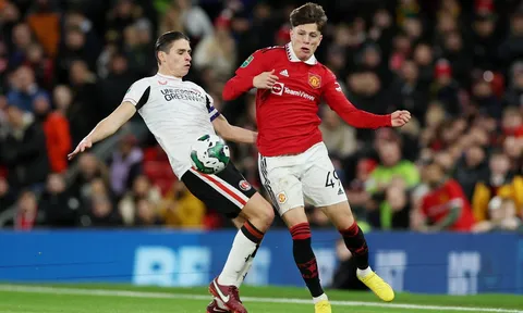 Man Utd “trói chân” thành công Alejandro Garnacho