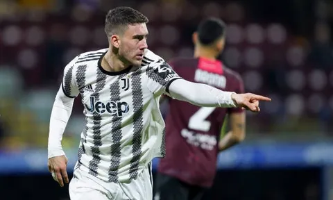 Salernitana - Juventus > 0-3: Show diễn của Vlahovic
