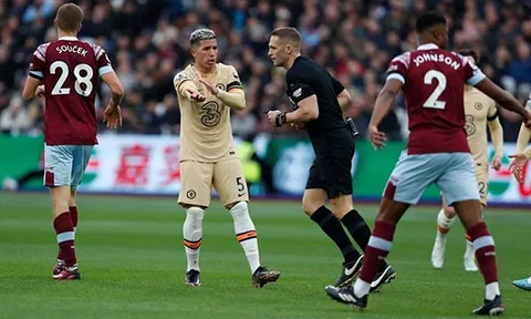 West Ham - Chelsea > 1-1: Tranh cãi