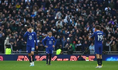 Tottenham - Chelsea > 2-0: The Blues chìm sâu vào khủng hoảng