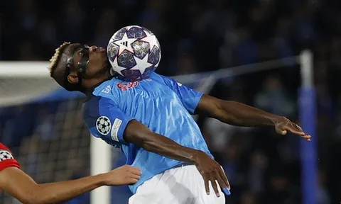 Napoli - Frankfurt > 3-0: Osimhen lập cú đúp, "tân vương" Serie A lần đầu tiên vào tứ kết Champions League