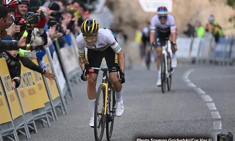 Primoz Roglic tạo khoảng cách an toàn trước Remco Evenepoel