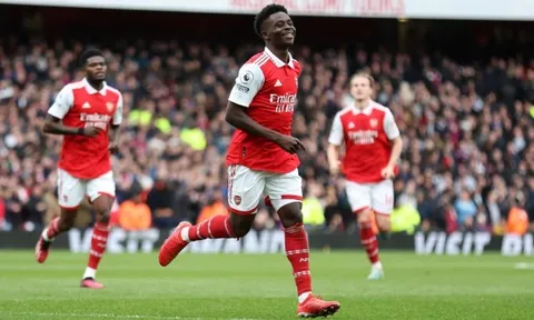 Saka nhận lương cao nhất Arsenal?
