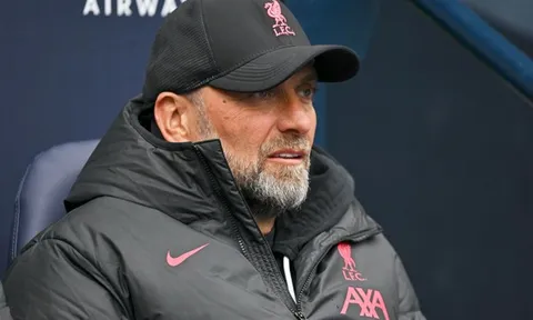 Huấn luyện viên Klopp thừa nhận còn tại vị là do thành tích trong quá khứ