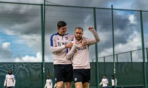 Eriksen trở lại tập luyện cùng Man United