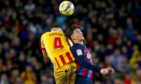 Barcelona - Girona > 0-0: Chung niềm vui