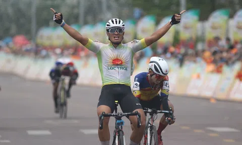 Chặng 10 cuộc đua Xe đạp Cúp Truyền hình TP.HCM: Trịnh Đức Tâm giúp Tập đoàn Lộc Trời có chiến thắng thứ 6