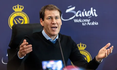 Câu lạc bộ Al-Nassr sa thải huấn luyện viên Rudi Garcia