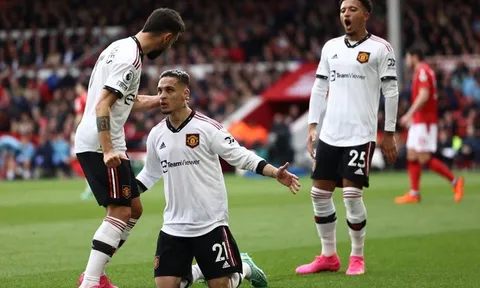 Nottingham - Man United > 0-2: Antony tỏa sáng đưa 'Quỷ đỏ' vào tốp 3