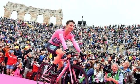 Giro d'Italia 2023 có nguy cơ phải bỏ chặng cá nhân tính giờ cuối