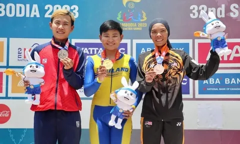 Nội dung Xe đạp chạy vòng tròn tính điểm: Nguyễn Thị Thật đánh lại mất vàng về tay Jutatip