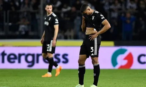 Empoli - Juventus > 4-1: Sụp đổ sau án trừ 10 điểm