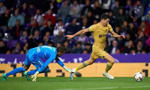 Valladolid - Barcelona > 3-1: Thử nghiệm thất bại của Xavi