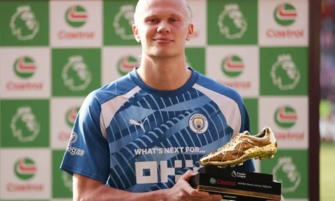 Haaland nhận "Giày Vàng" Premier League