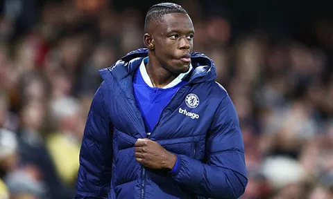 Cầu thủ thứ hai phải chia tay Chelsea