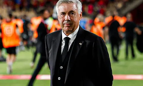 Huấn luyện viên Carlo Ancelotti đã ký hợp đồng dẫn dắt đội tuyển Brazil