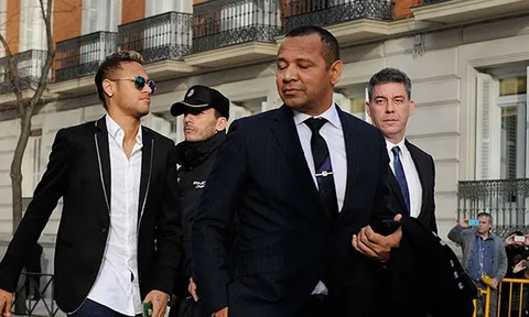 Bố đẻ Neymar bị bắt