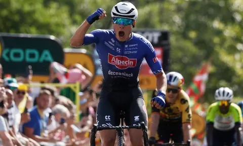 Jasper Philipsen “lên tiếng” ở chặng 3 Tour de France