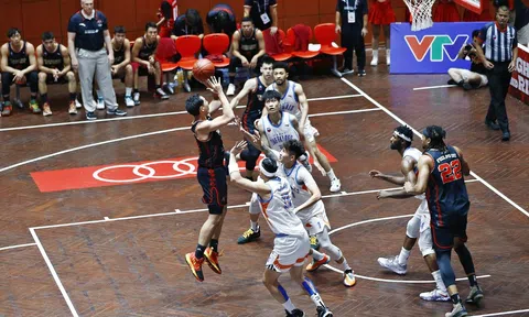 VBA 2023: Thang Long Warriors thử thách Hanoi Buffaloes đến giây cuối