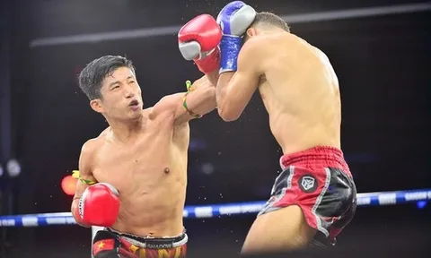 Huỳnh Hà Hữu Hiếu và Trương Cao Minh Phát có chiến thắng knock-out để giành đai WBC Muay Thai quốc tế